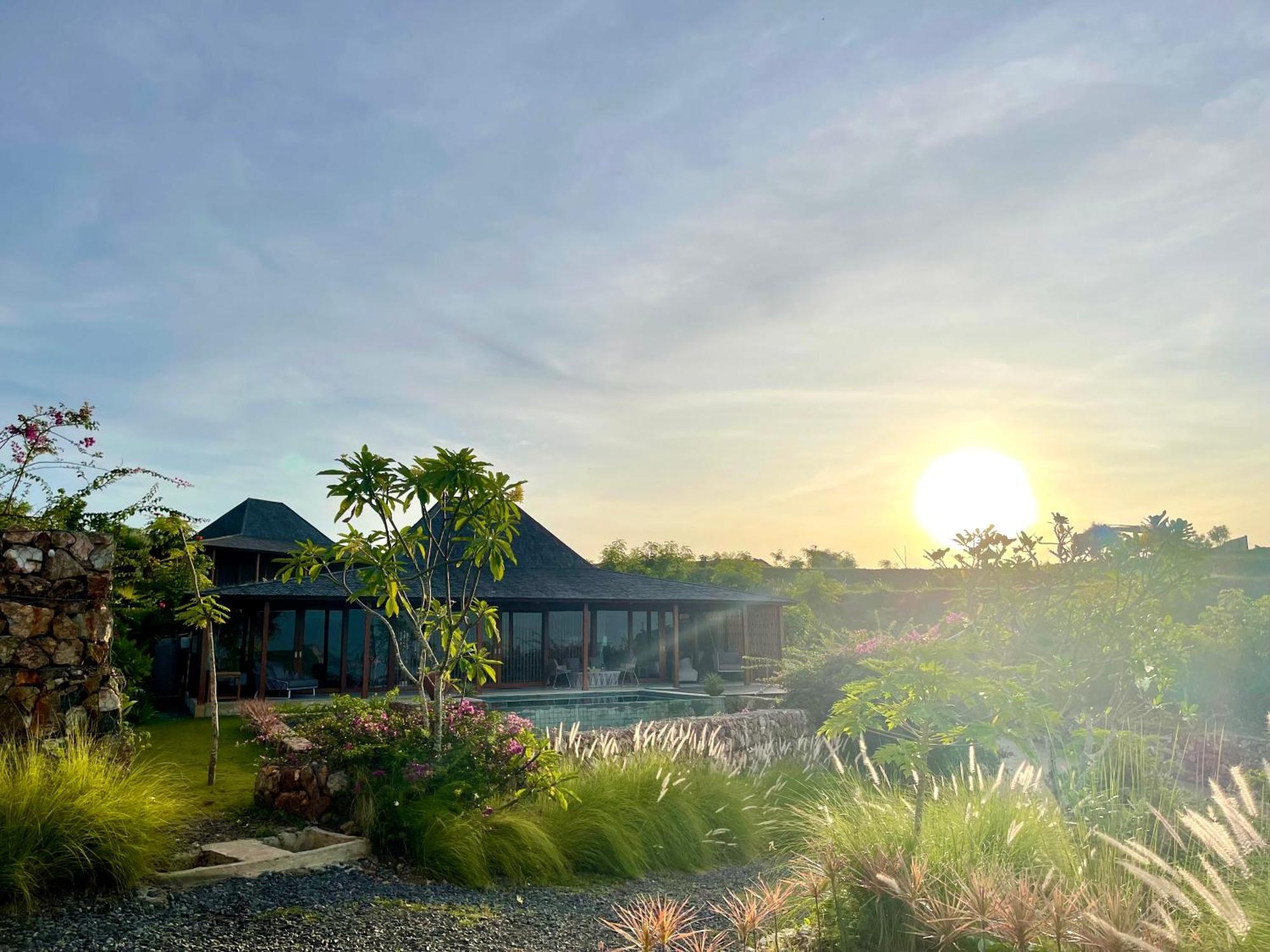 Lobster Bay Lombok Hotel Awang Exterior foto
